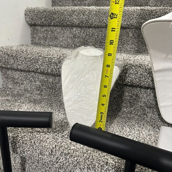 17 Piece Black White Jewelry Displays Rotating - Earrings Necklace Brace… - Picture 11 of 16